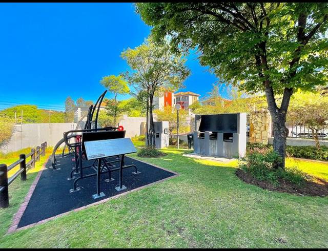 2 BEDROOM APARTMENT FOR SALE IN LONEHILL